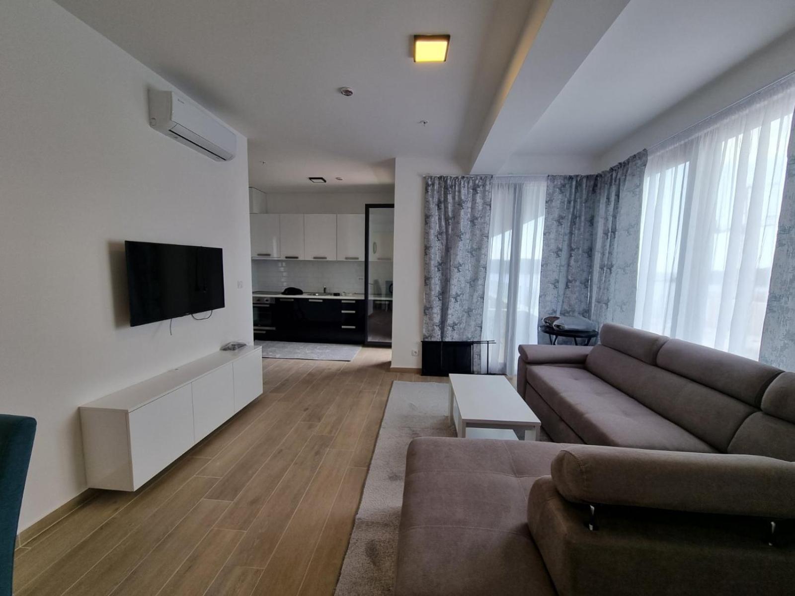 Prestige Central Apartments - Rafailovici Budva Exterior photo